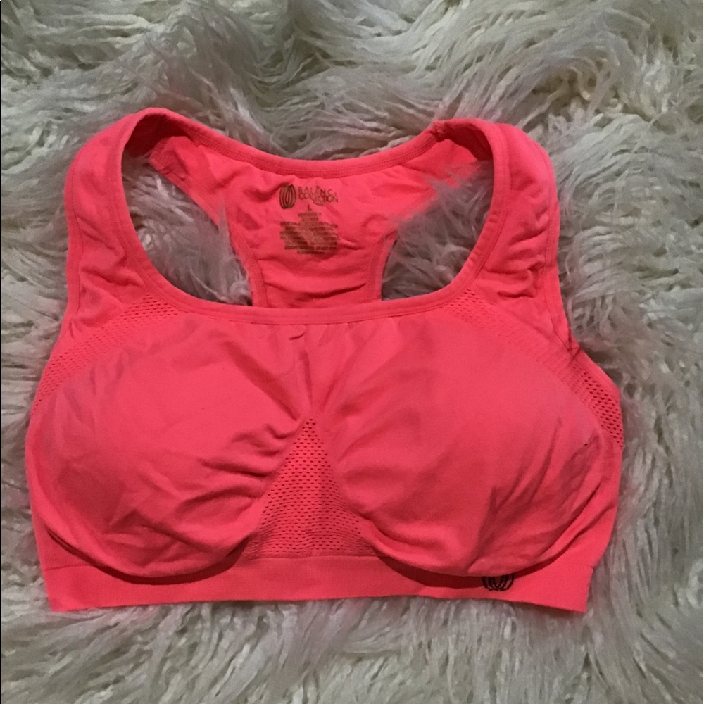 Women’s size large t back sports bra NWOT